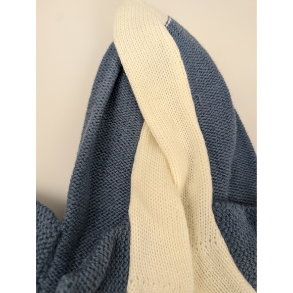 Knitted Shark Fun Socks Kids Adult Blue White Novelty Jaws Great White 3D Animal - Picture 9 of 10